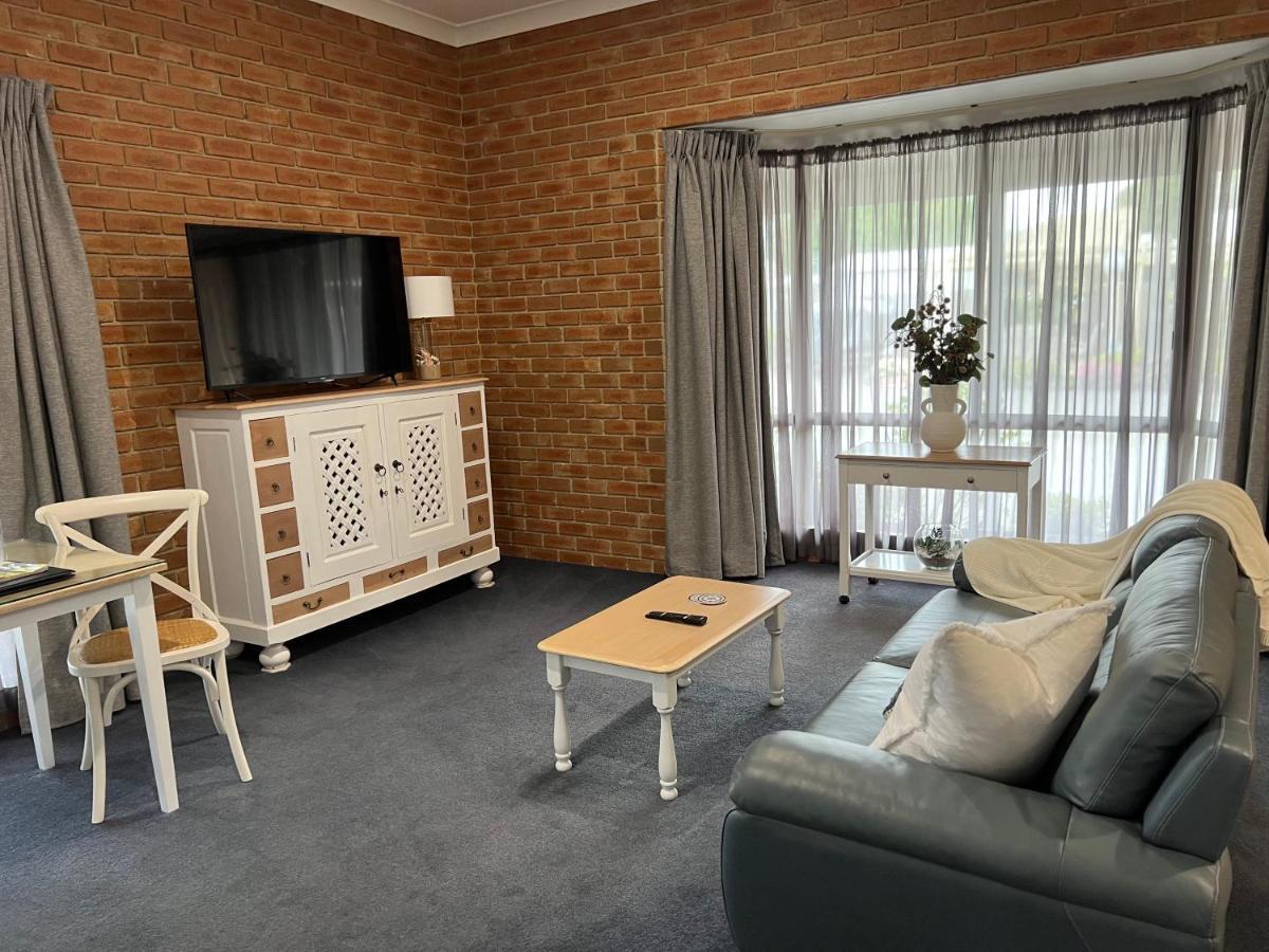 Coastal Waters Motor Inn Lakes Entrance Zewnętrze zdjęcie
